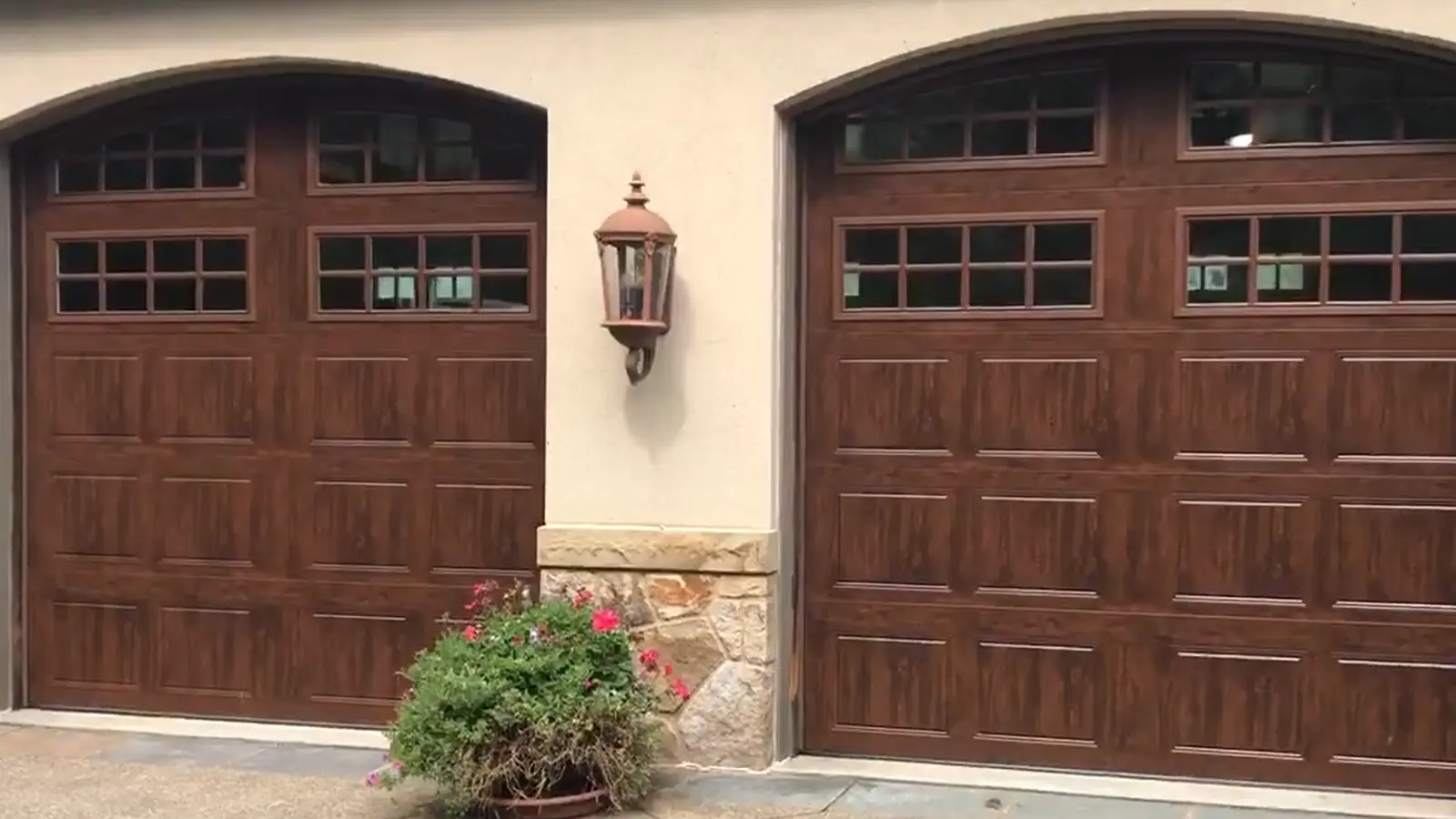 Single and double wood garage doors in Aurora