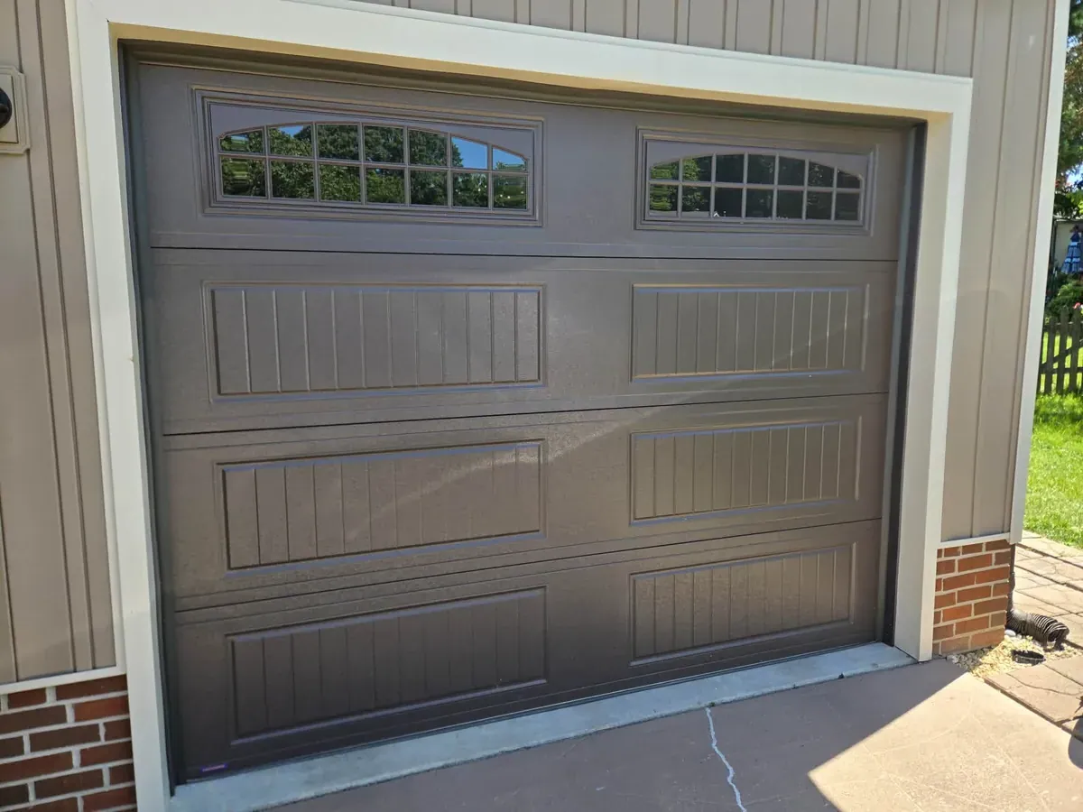 Single-car garage door in Parker, CO